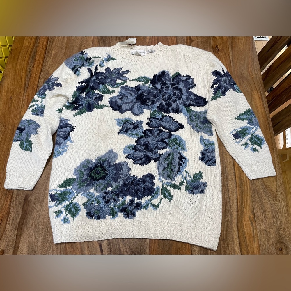 Paris Sport Club Hand‎ Knitted Floral Oversized Sweater Cream Blue Green sz L